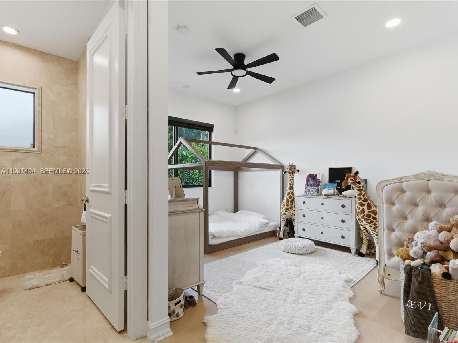 Real estate property located at 770 Leigh Palm Ave, Broward, Enclave 2nd Section, Plantation, FL