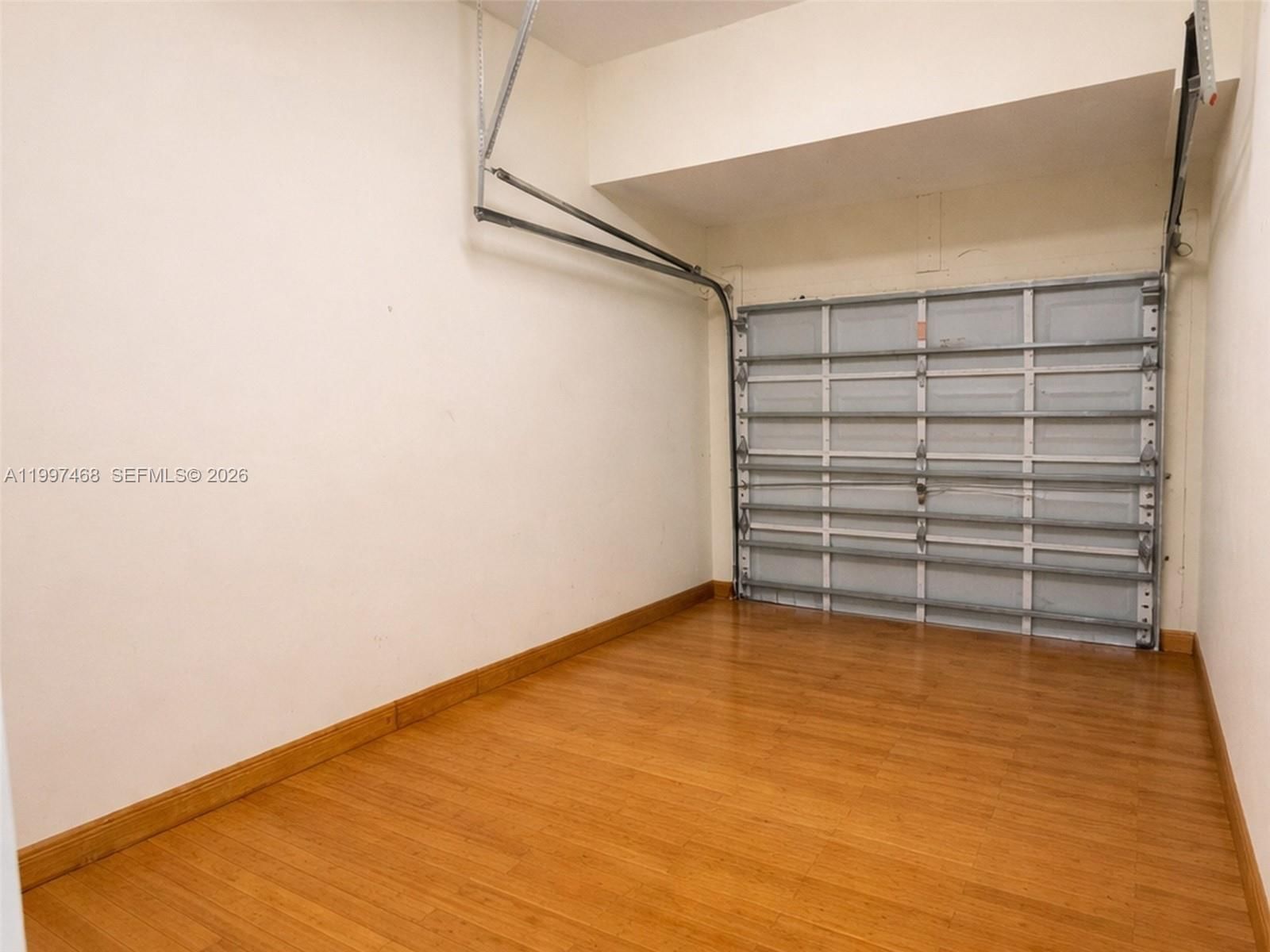 Real estate property located at 11026 43rd Ter, Miami-dade, Hawksnest 1st Addn, Doral, FL