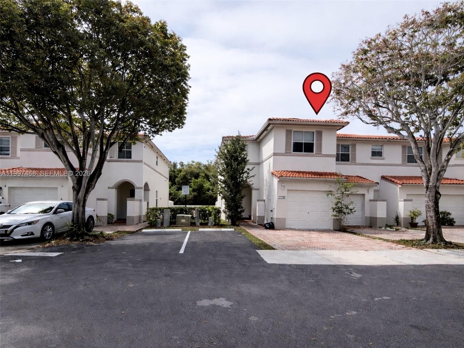 Real estate property located at 11026 43rd Ter, Miami-dade, Hawksnest 1st Addn, Doral, FL