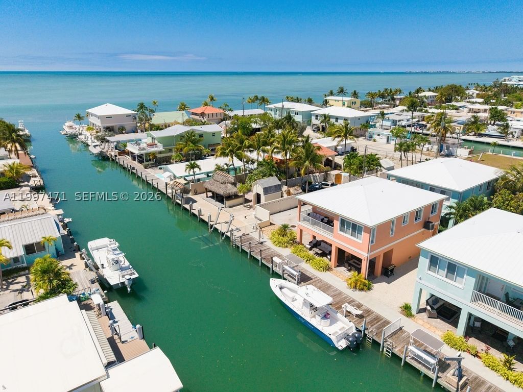 Real estate property located at 11284 3rd Avenue Ocean, Monroe, Little Venice, Marathon, FL