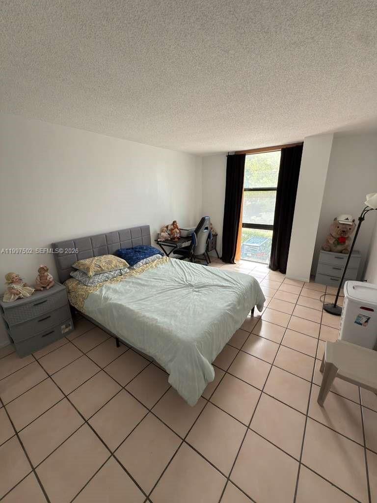 Real estate property located at 1825 44th Pl #208, Miami-dade, Imperial Terraces Condo, Hialeah, FL