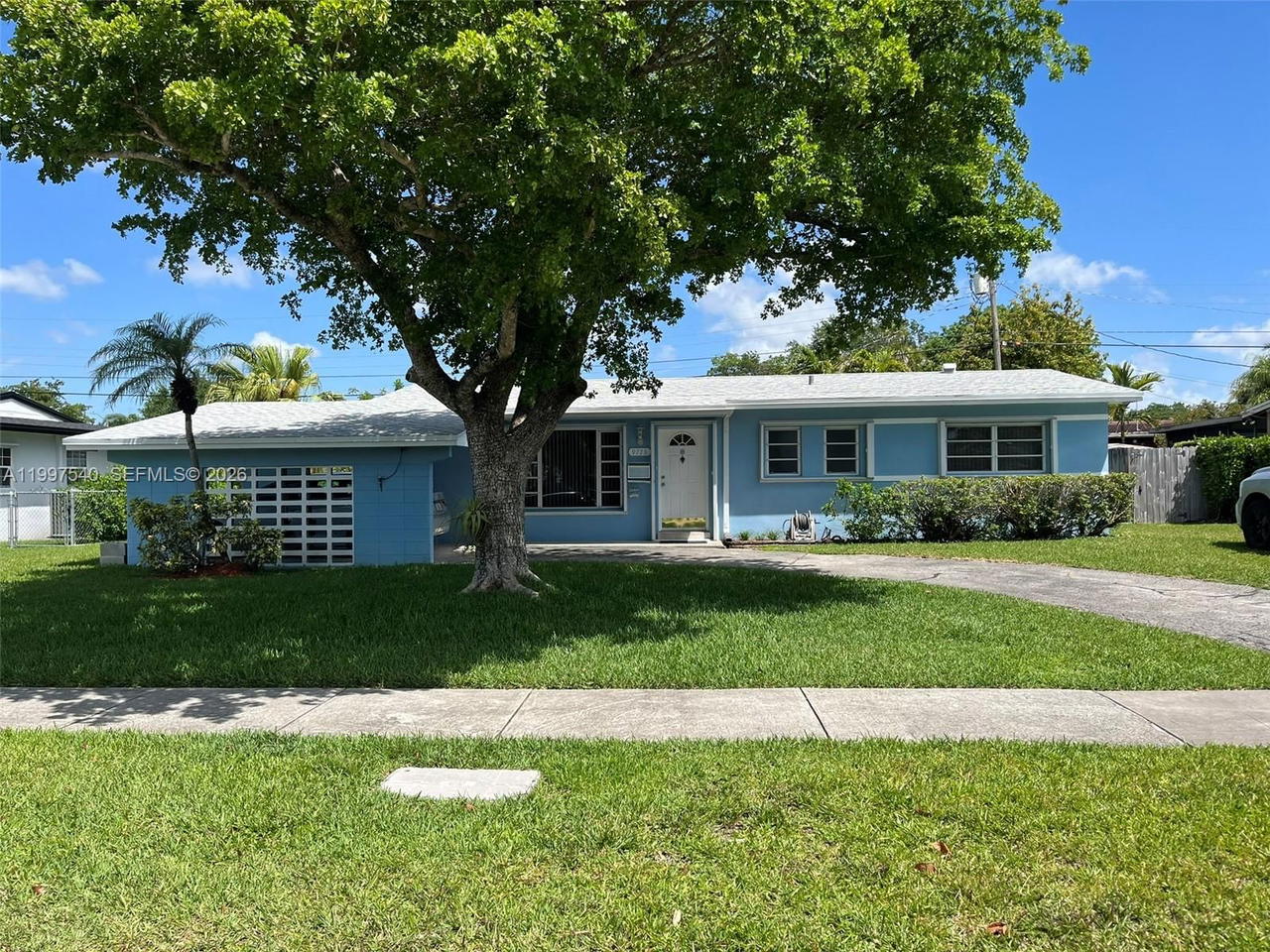 Real estate property located at 9775 78th St, Miami-dade, Heftler Homes Sunset Park, Miami, FL