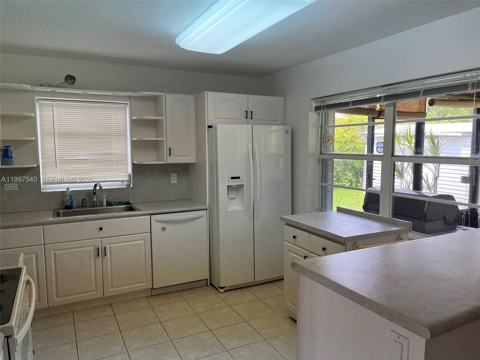 Real estate property located at 9775 78th St, Miami-dade, Heftler Homes Sunset Park, Miami, FL