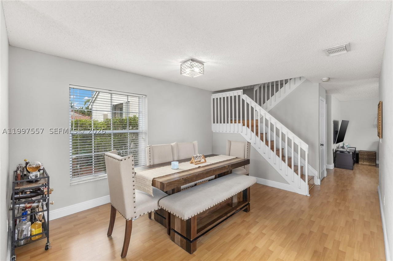 Real estate property located at 317 191st Ter, Broward, Twin Acres, Pembroke Pines, FL