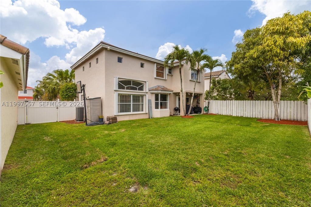 Real estate property located at 317 191st Ter, Broward, Twin Acres, Pembroke Pines, FL