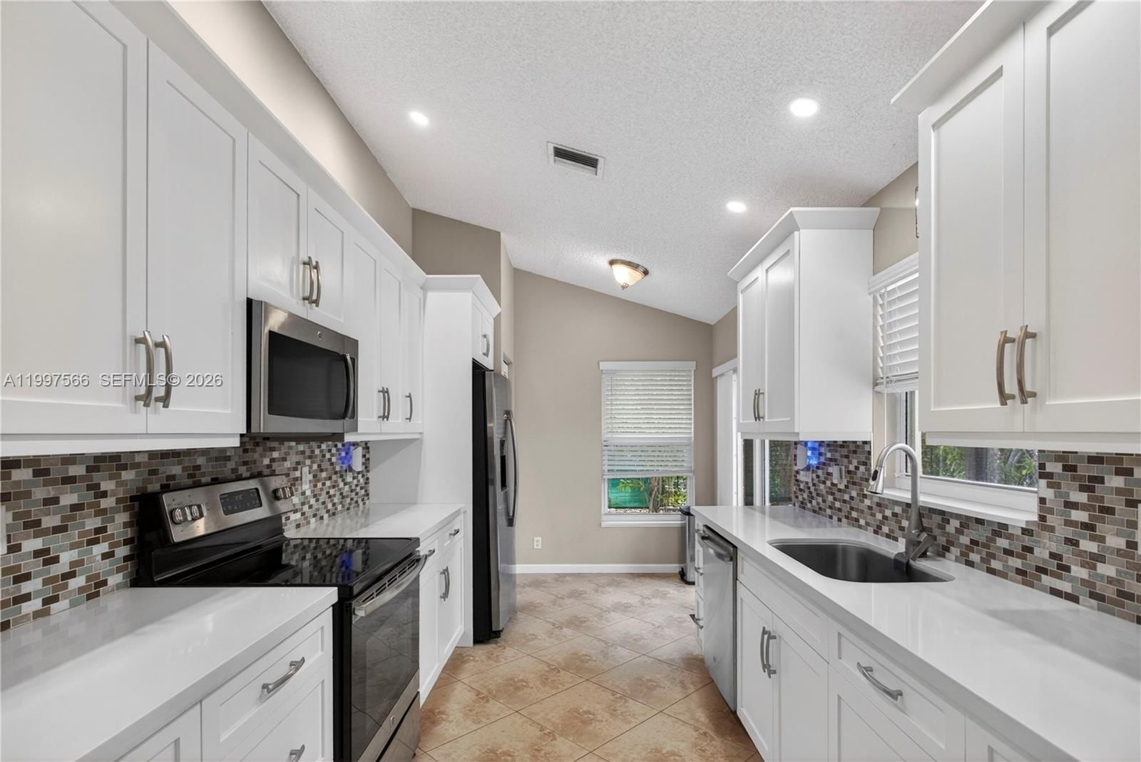 Real estate property located at 290 116th Ter, Broward, West Glen Village, Coral Springs, FL