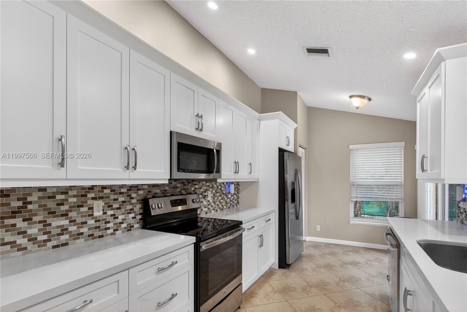 Real estate property located at 290 116th Ter, Broward, West Glen Village, Coral Springs, FL