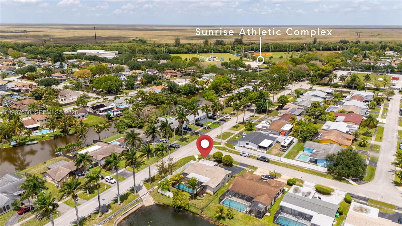 Real estate property located at 11500 42nd St, Broward, Sunrise Golf Vlg Sec 24, Sunrise, FL