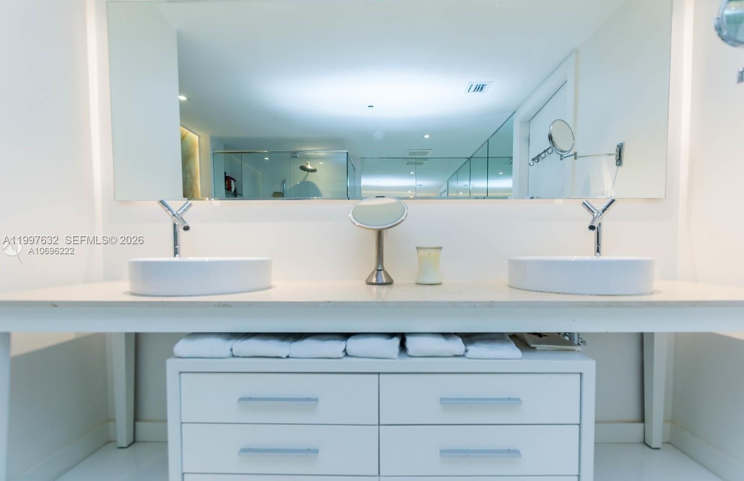 Real estate property located at 465 Brickell Ave #2301, Miami-dade, Iconbrickell Condo No 1, Miami, FL