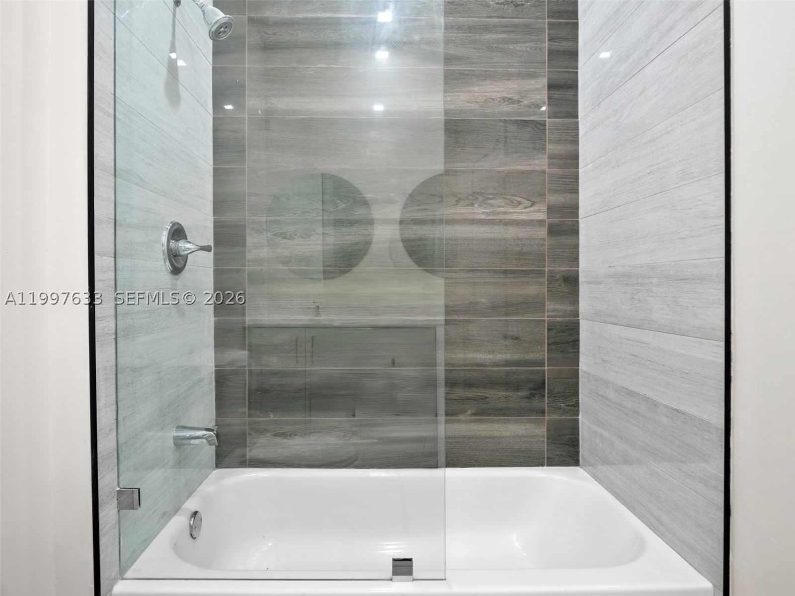Real estate property located at 5428 3rd Ave, Miami-dade, Buena Vista Gardens, Miami, FL