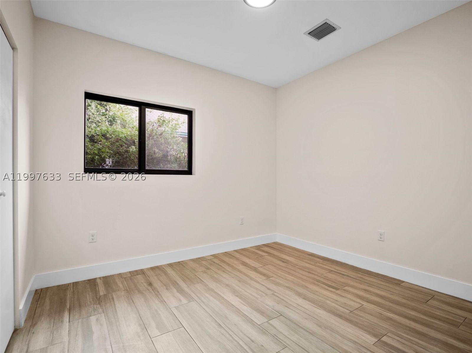 Real estate property located at 5428 3rd Ave, Miami-dade, Buena Vista Gardens, Miami, FL