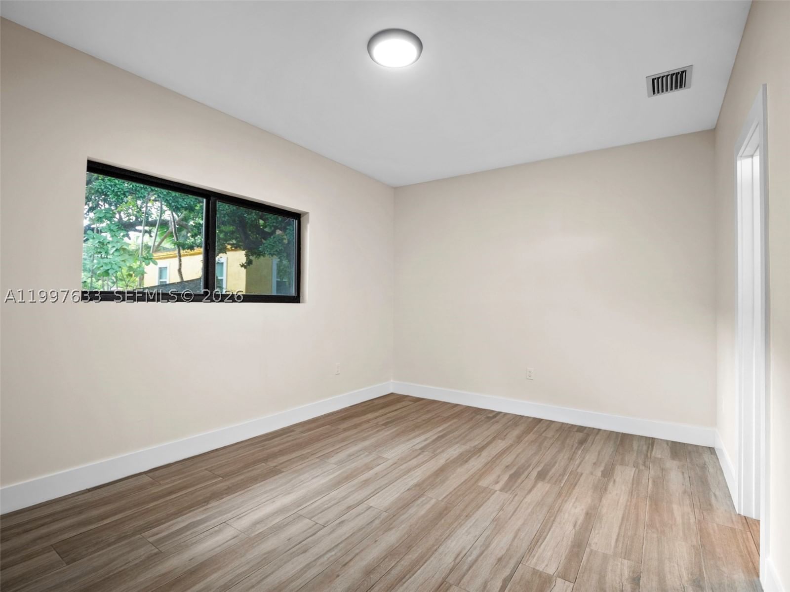 Real estate property located at 5428 3rd Ave, Miami-dade, Buena Vista Gardens, Miami, FL