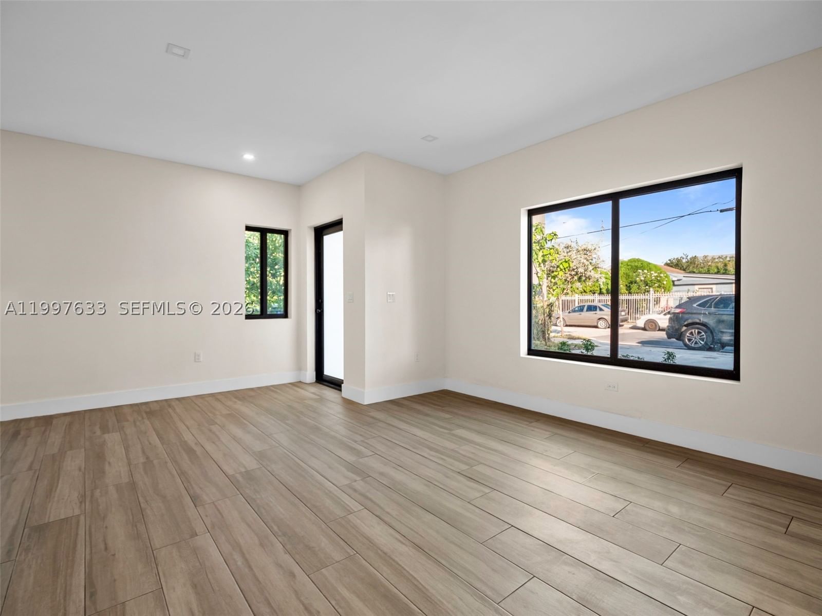 Real estate property located at 5428 3rd Ave, Miami-dade, Buena Vista Gardens, Miami, FL