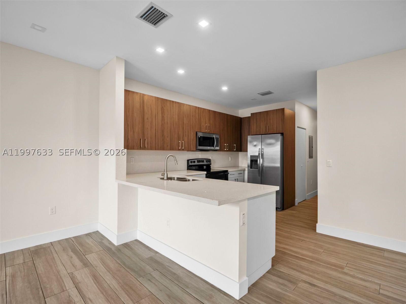 Real estate property located at 5428 3rd Ave, Miami-dade, Buena Vista Gardens, Miami, FL