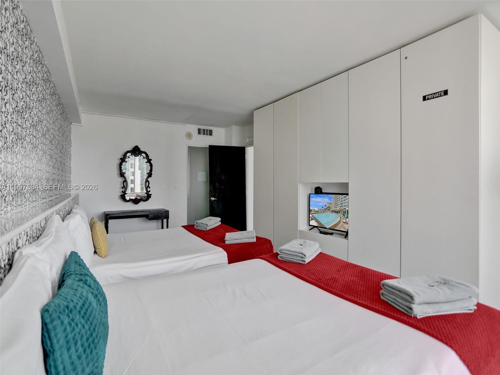 Real estate property located at 1100 West Ave #1101, Miami-dade, 1100 West Condo, Miami Beach, FL