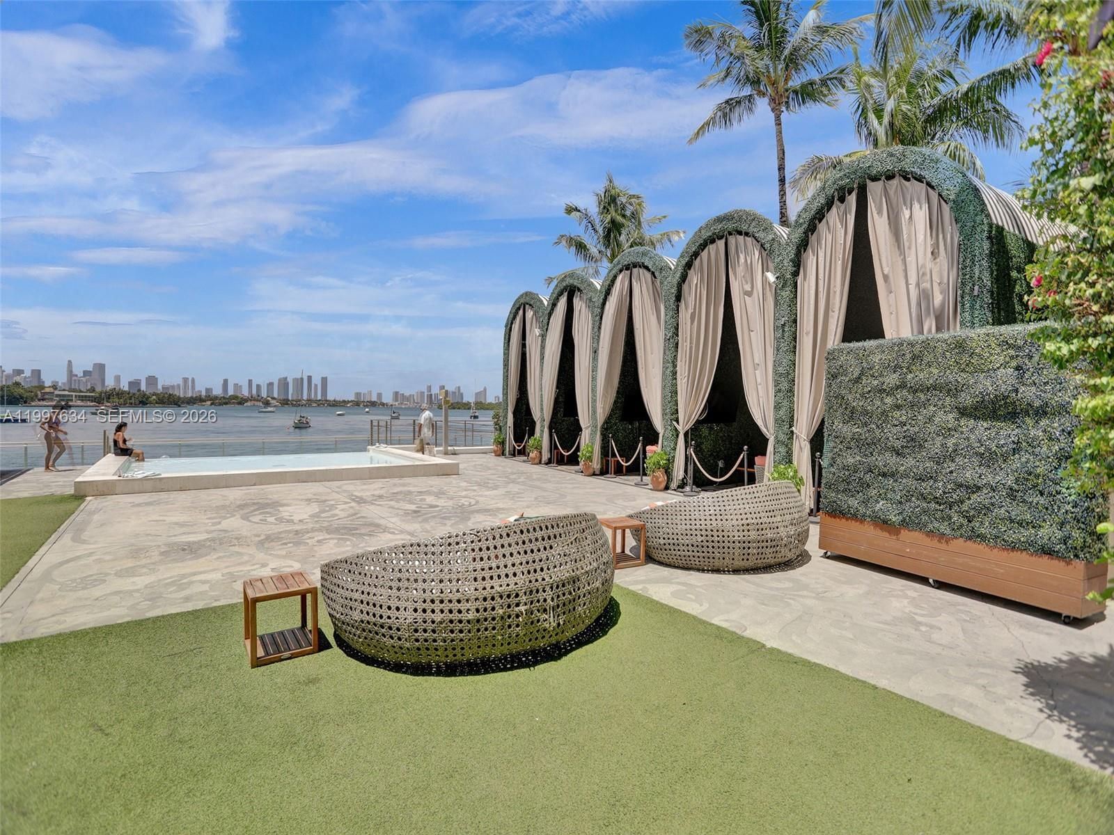 Real estate property located at 1100 West Ave #1101, Miami-dade, 1100 West Condo, Miami Beach, FL