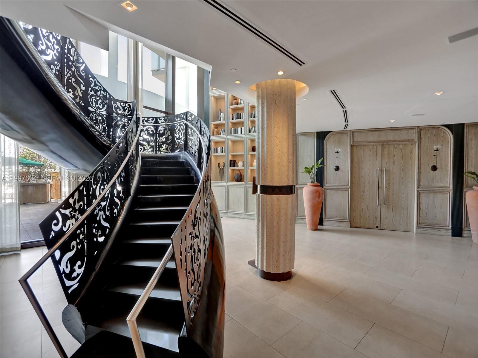 Real estate property located at 1100 West Ave #1101, Miami-dade, 1100 West Condo, Miami Beach, FL