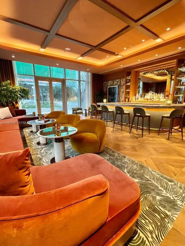 Real estate property located at 77 5 #1915, Miami-dade, Viceroy Residences, Miami, FL