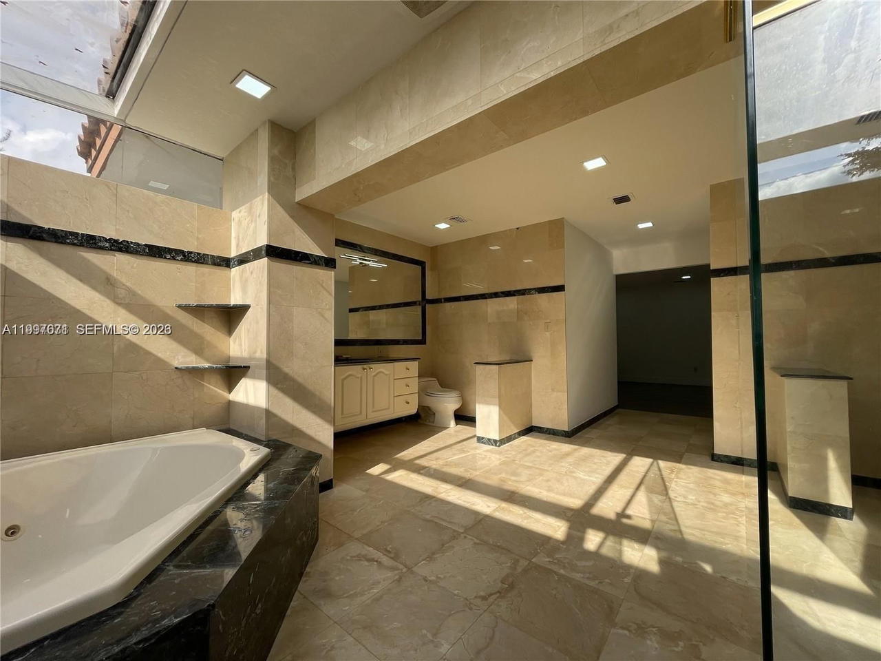 Real estate property located at 19740 Saint Andrews Dr, Miami-dade, Country Club Of Miami Est, Hialeah, FL