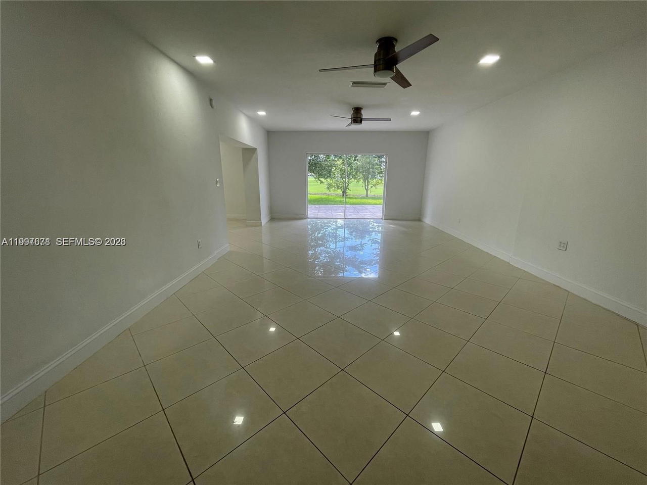 Real estate property located at 19740 Saint Andrews Dr, Miami-dade, Country Club Of Miami Est, Hialeah, FL