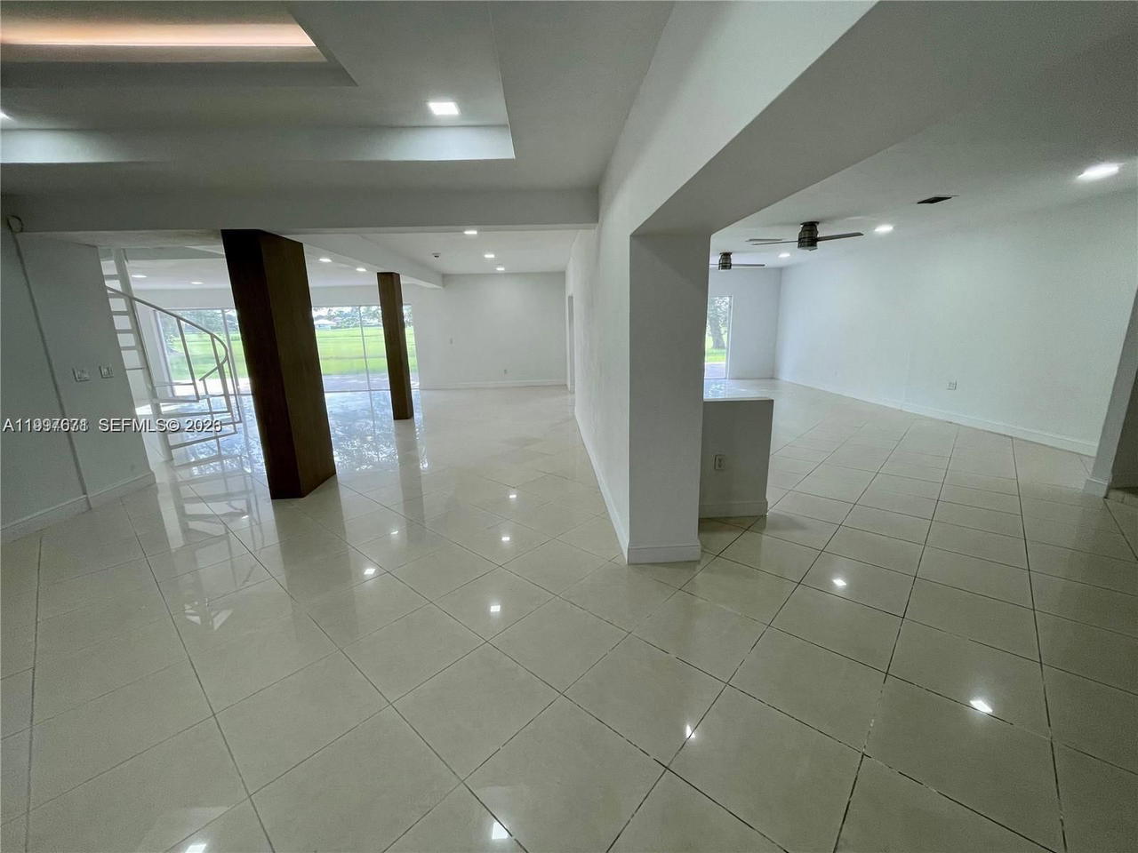 Real estate property located at 19740 Saint Andrews Dr, Miami-dade, Country Club Of Miami Est, Hialeah, FL