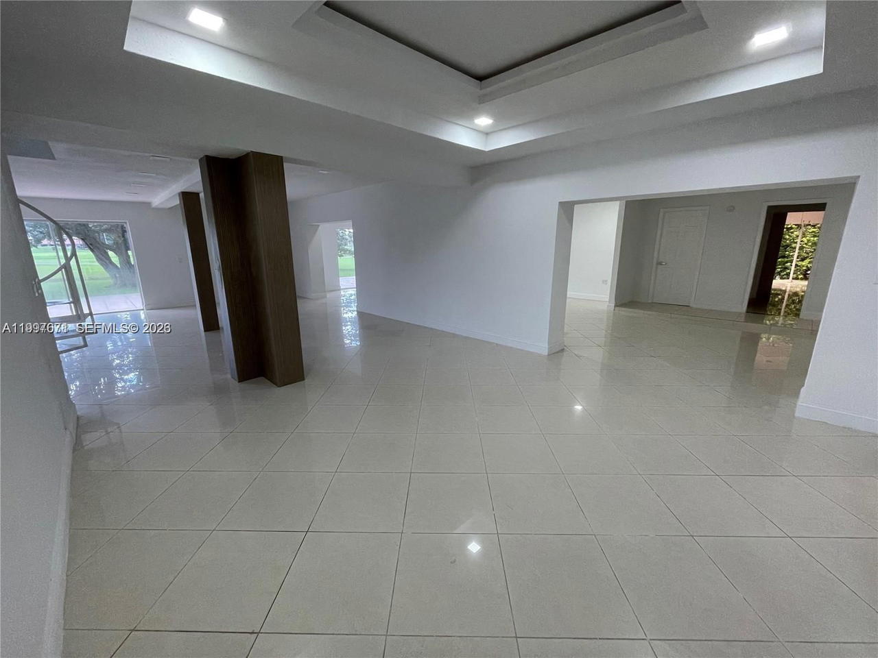 Real estate property located at 19740 Saint Andrews Dr, Miami-dade, Country Club Of Miami Est, Hialeah, FL