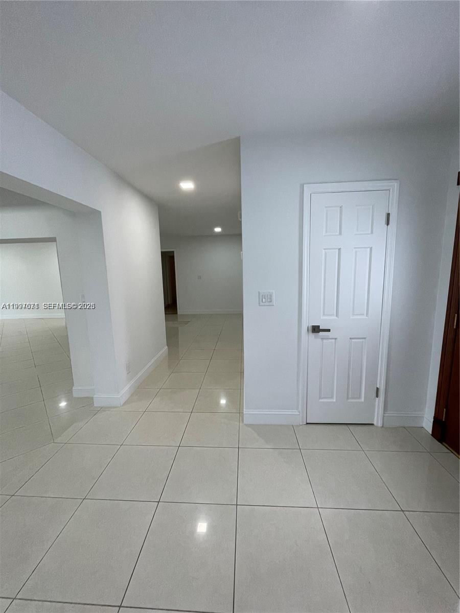 Real estate property located at 19740 Saint Andrews Dr, Miami-dade, Country Club Of Miami Est, Hialeah, FL