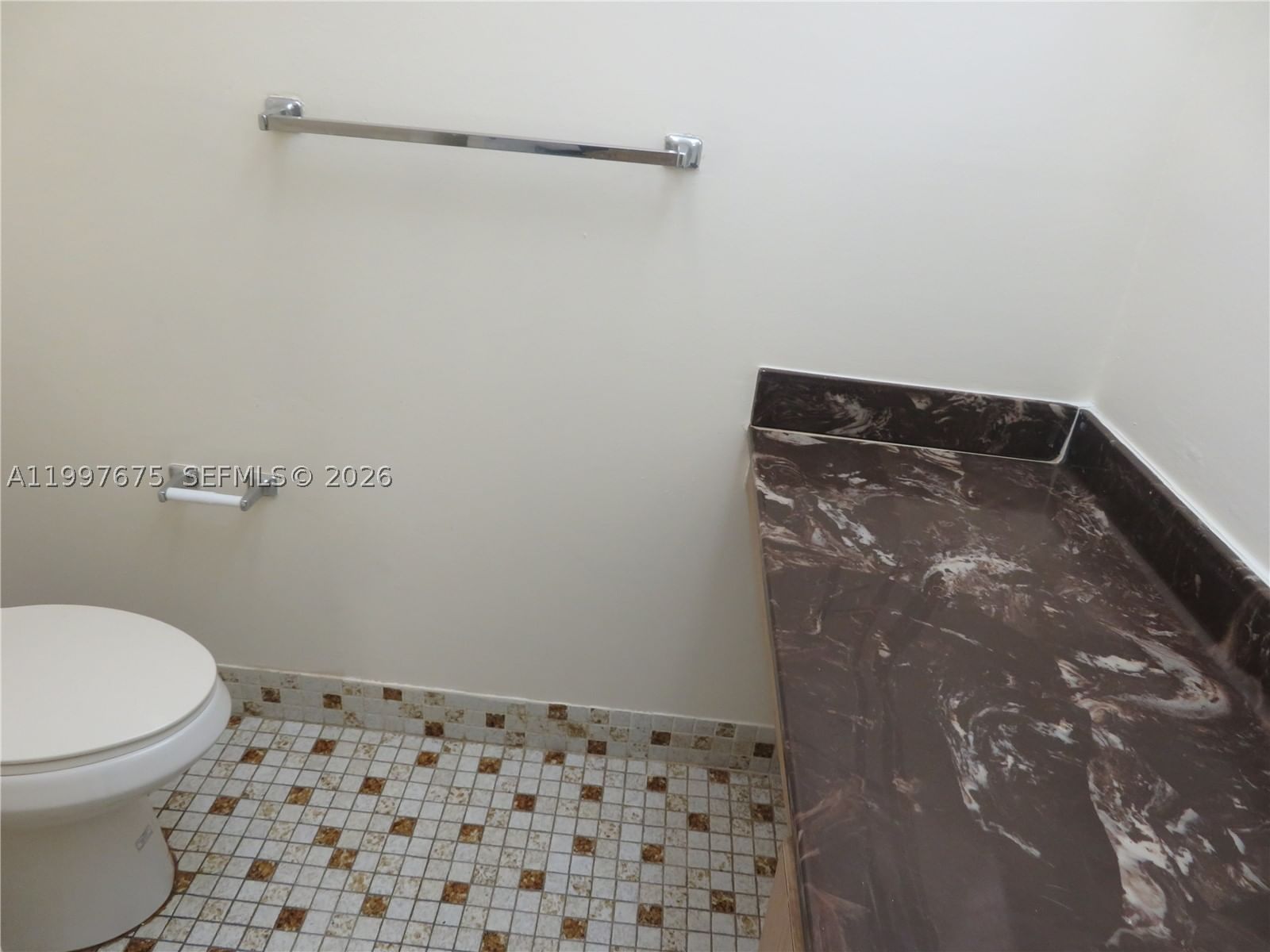 Real estate property located at 8005 107th Ave #309, Miami-dade, The Horizons Condo #6, Miami, FL