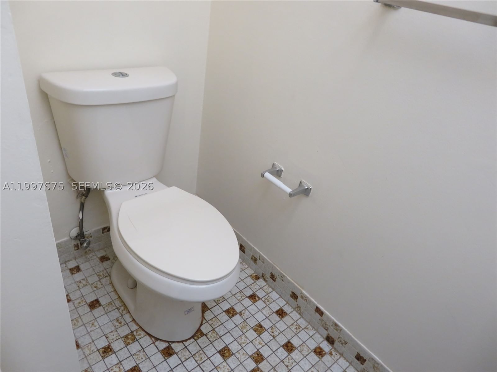 Real estate property located at 8005 107th Ave #309, Miami-dade, The Horizons Condo #6, Miami, FL