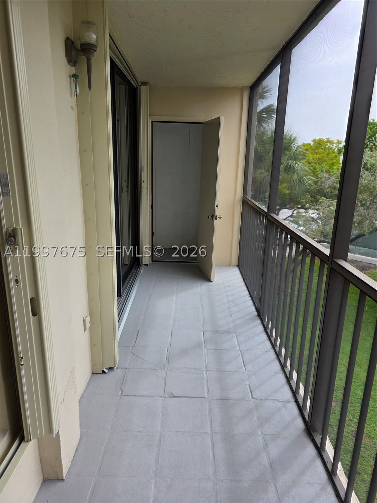 Real estate property located at 8005 107th Ave #309, Miami-dade, The Horizons Condo #6, Miami, FL