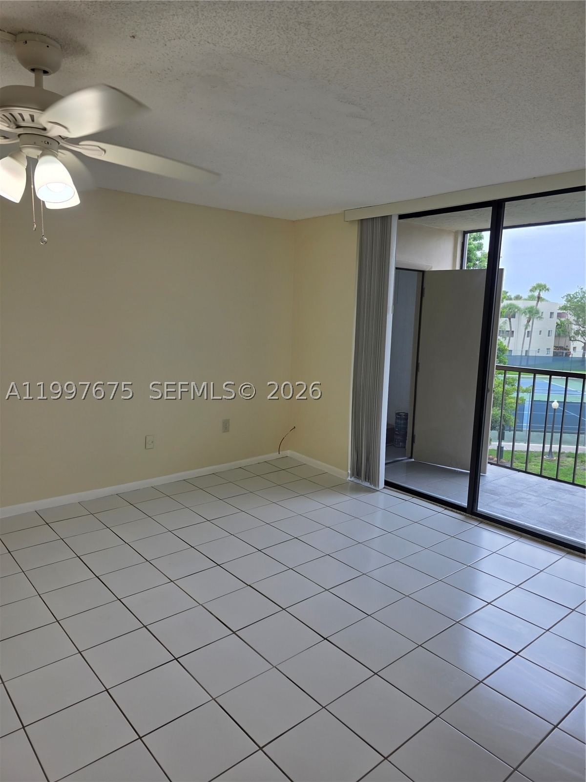 Real estate property located at 8005 107th Ave #309, Miami-dade, The Horizons Condo #6, Miami, FL