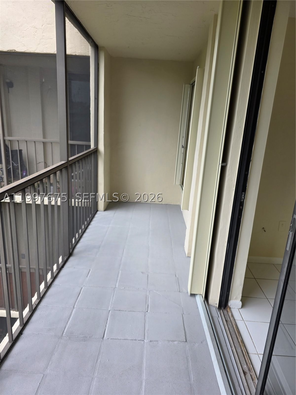 Real estate property located at 8005 107th Ave #309, Miami-dade, The Horizons Condo #6, Miami, FL