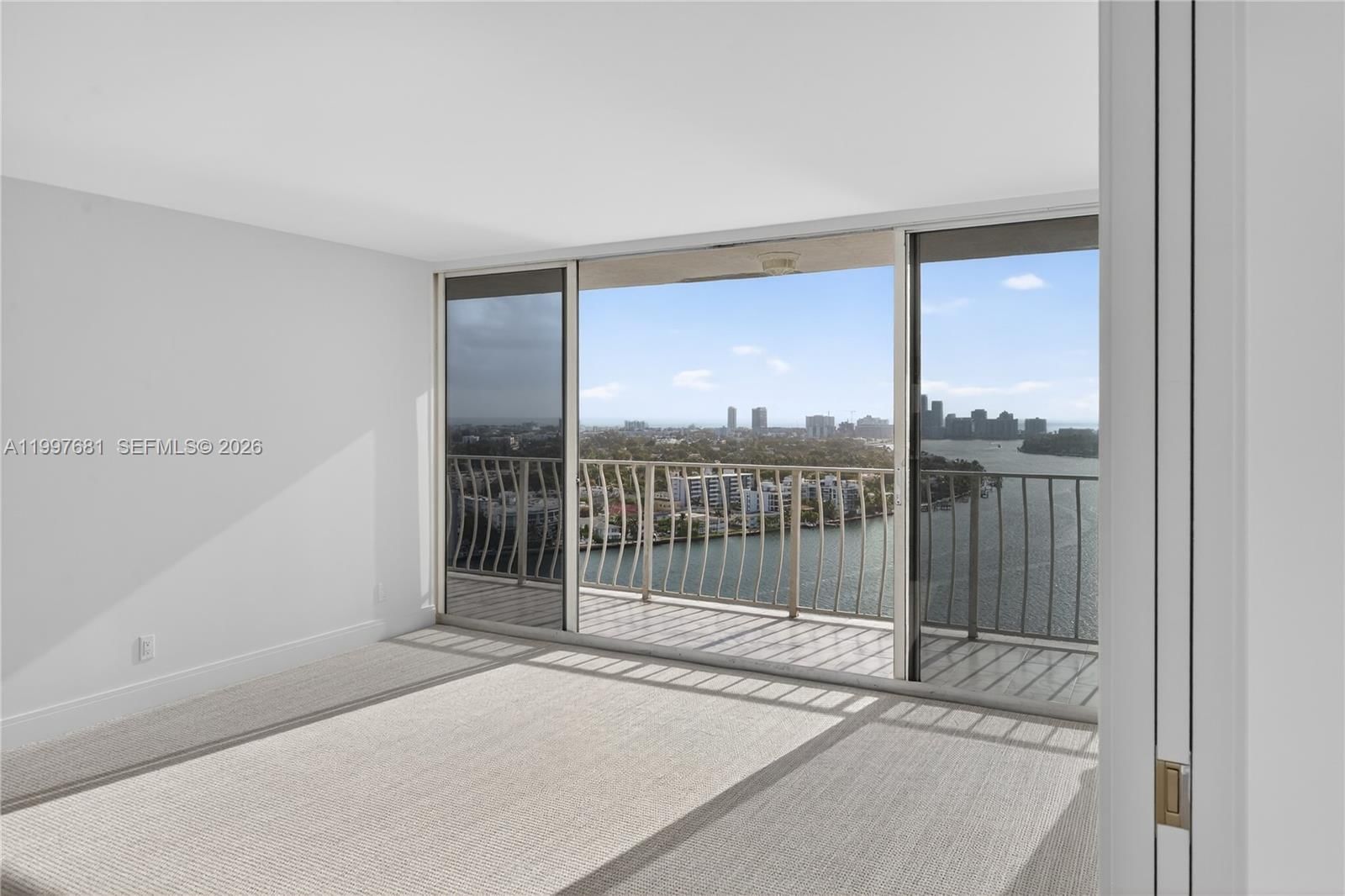 Real estate property located at 7601 Treasure Dr #2319, Miami-dade, The Grandview Palace Cond, North Bay Village, FL