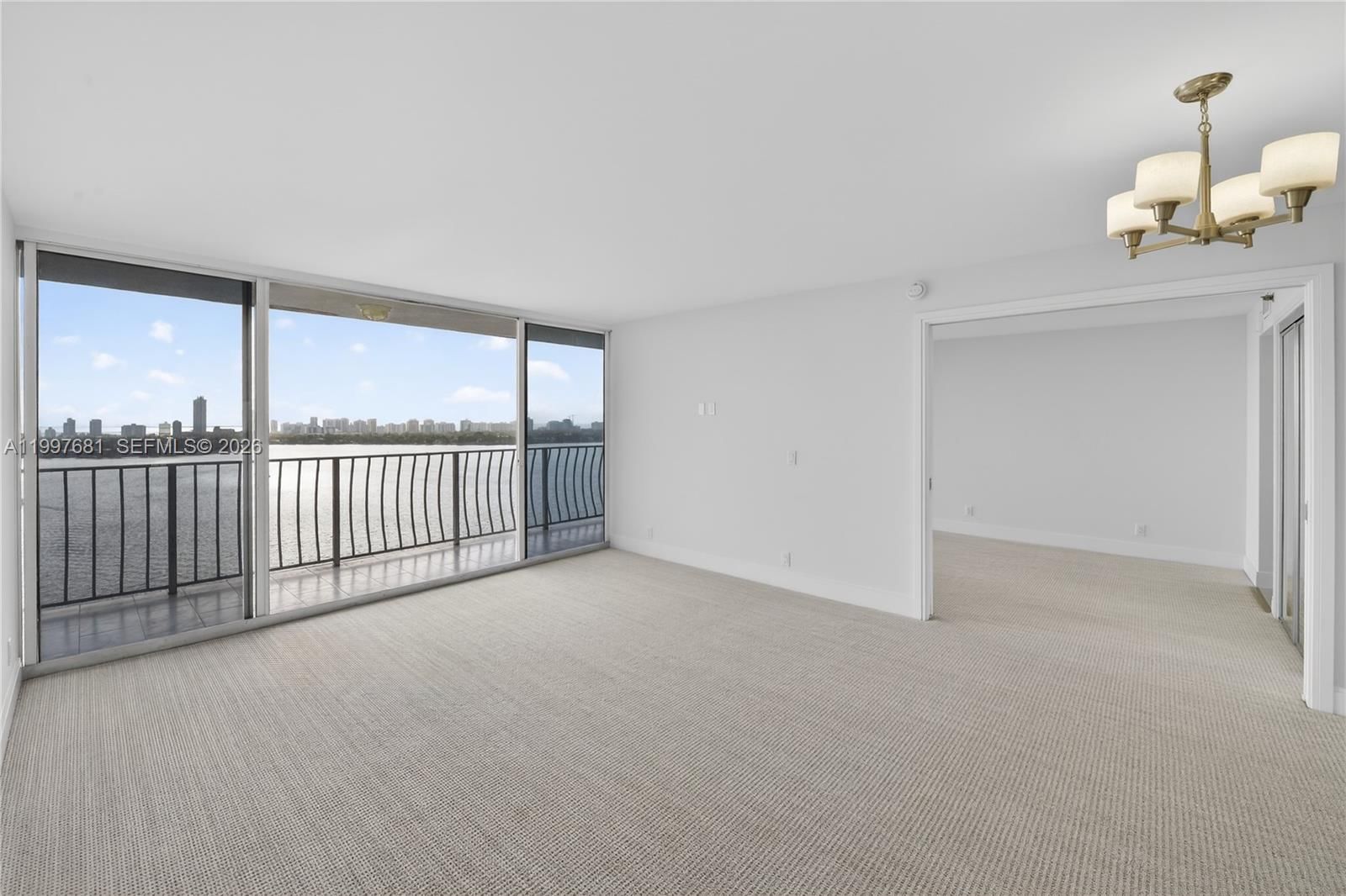 Real estate property located at 7601 Treasure Dr #2319, Miami-dade, The Grandview Palace Cond, North Bay Village, FL