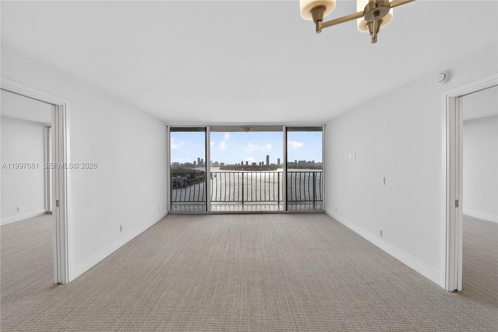 Real estate property located at 7601 Treasure Dr #2319, Miami-dade, The Grandview Palace Cond, North Bay Village, FL