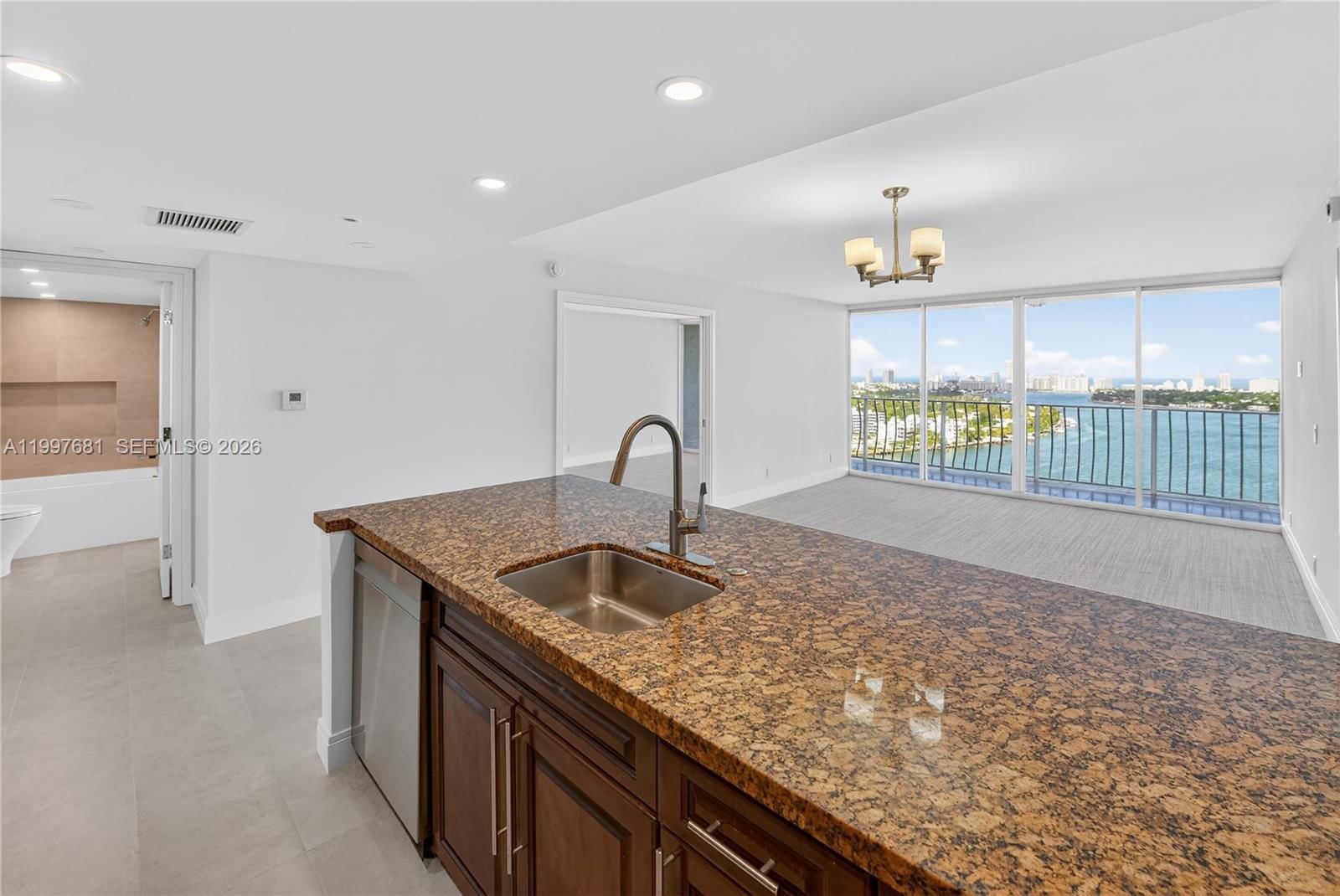 Real estate property located at 7601 Treasure Dr #2319, Miami-dade, The Grandview Palace Cond, North Bay Village, FL