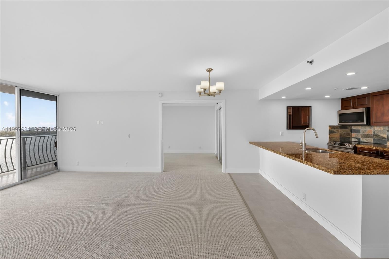 Real estate property located at 7601 Treasure Dr #2319, Miami-dade, The Grandview Palace Cond, North Bay Village, FL