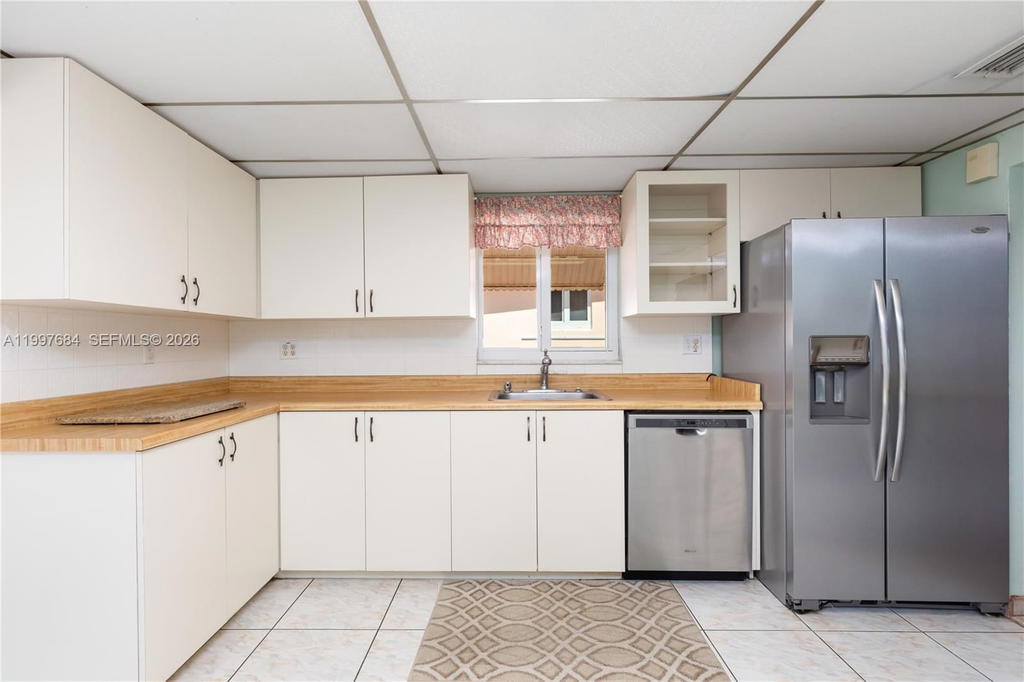 Real estate property located at 6441 23rd St, Broward, Welwyn Park, Miramar, FL