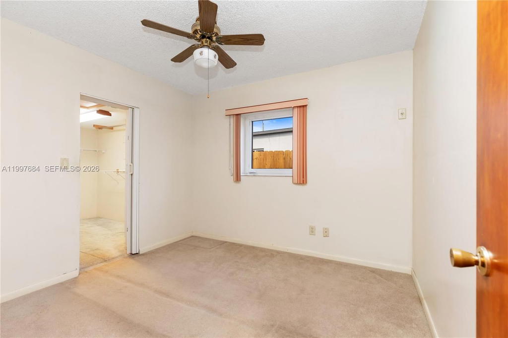 Real estate property located at 6441 23rd St, Broward, Welwyn Park, Miramar, FL