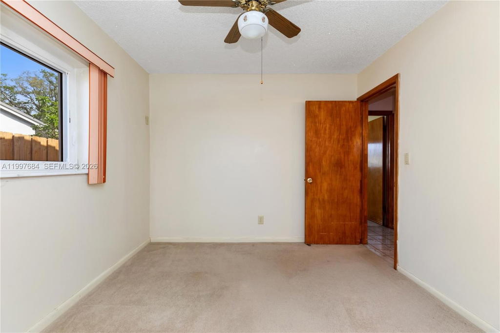 Real estate property located at 6441 23rd St, Broward, Welwyn Park, Miramar, FL
