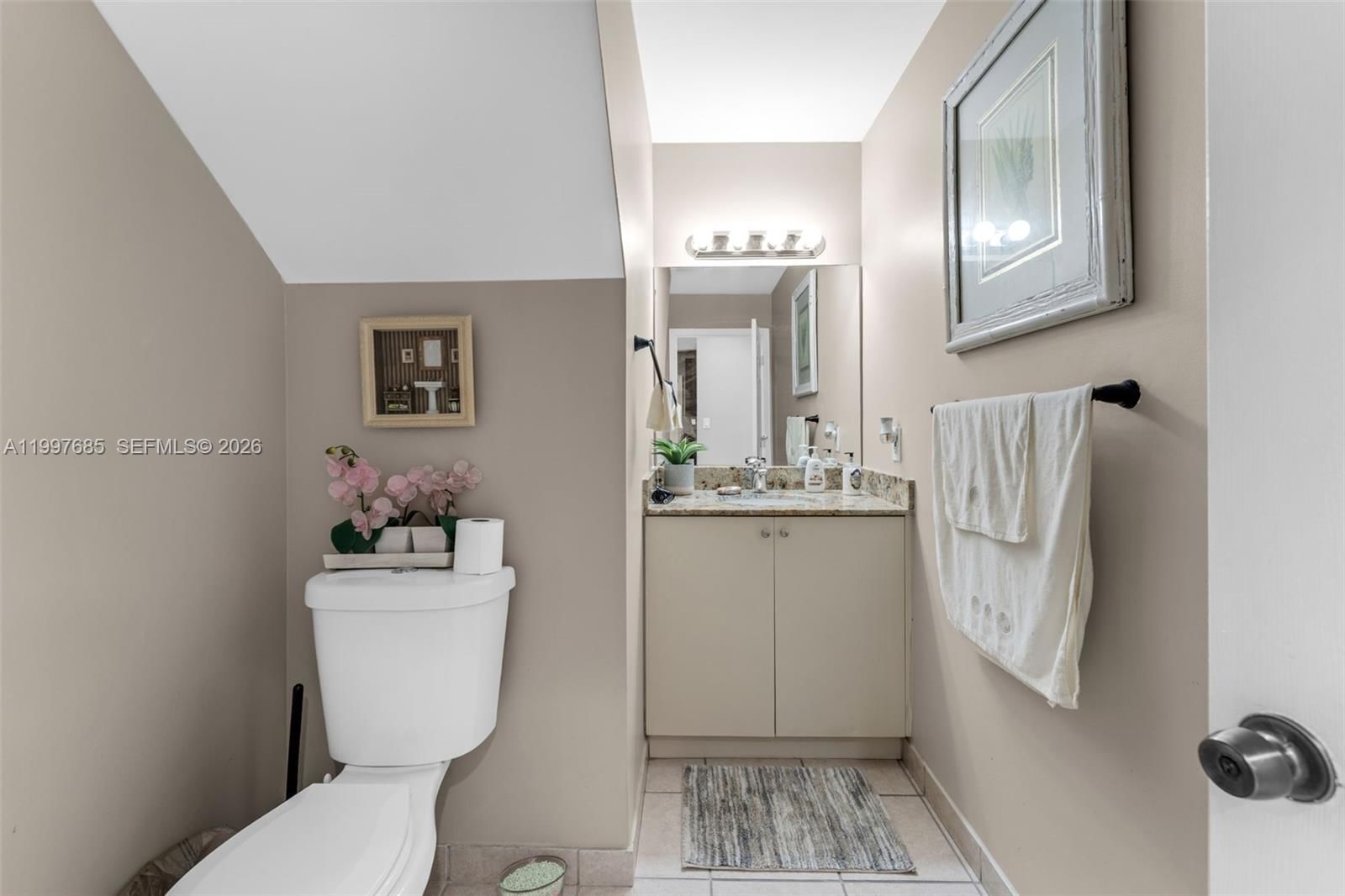 Real estate property located at 13731 173RD TERR, Miami-dade, Weitzer Serena Lakes Estat, Miami, FL