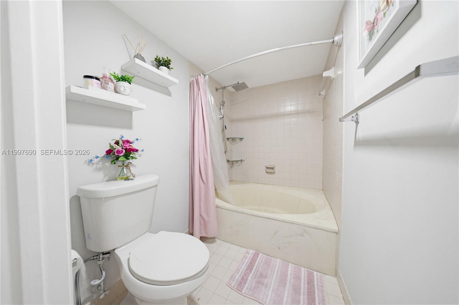 Real estate property located at 12984 88th Ln B104, Miami-dade, Elan At Calusa Condo Ii, Miami, FL