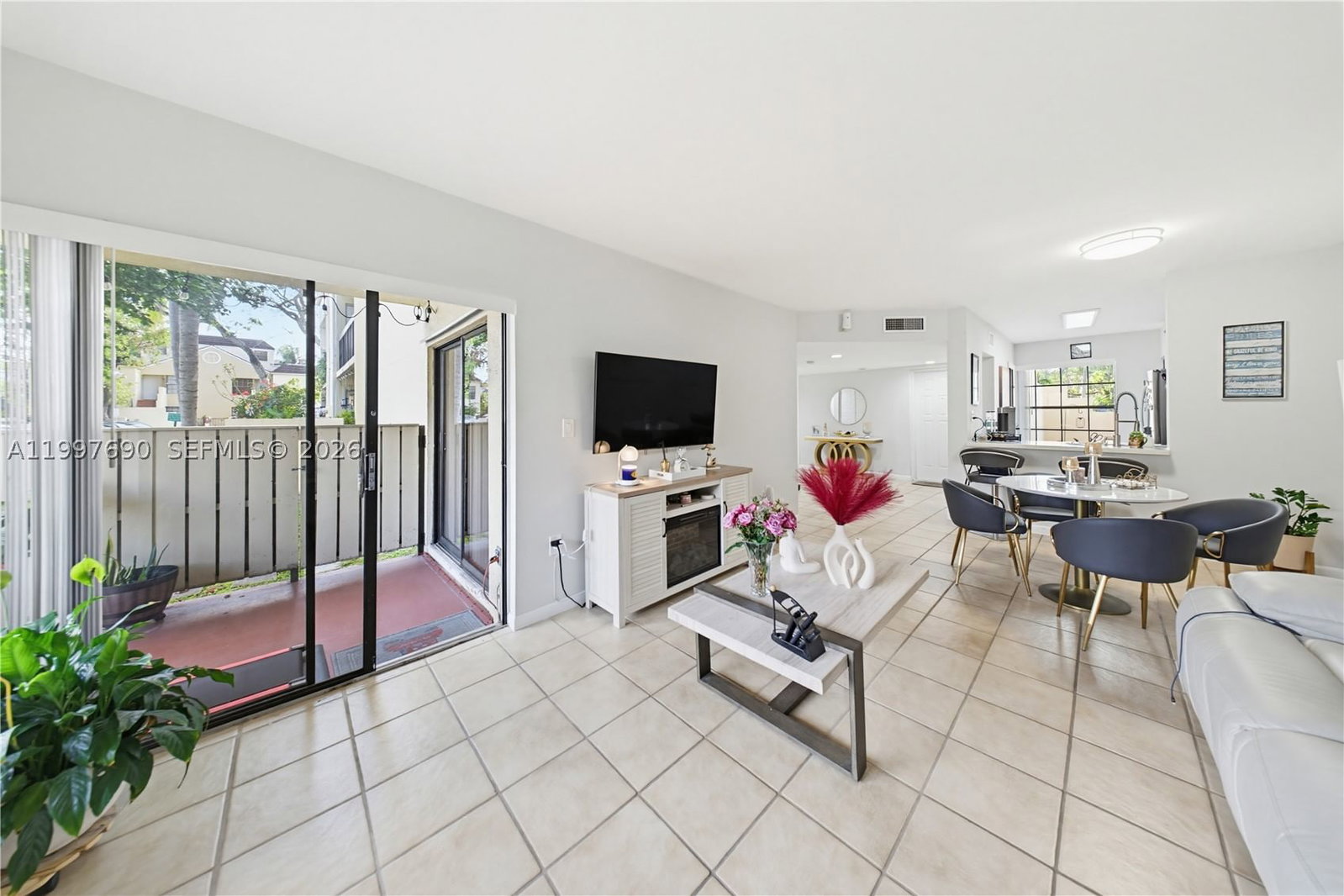Real estate property located at 12984 88th Ln B104, Miami-dade, Elan At Calusa Condo Ii, Miami, FL