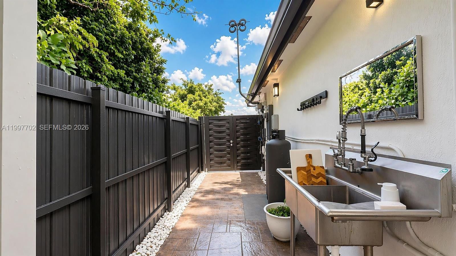 Real estate property located at 22262 123rd Dr, Miami-dade, Elero Subdivison, Miami, FL