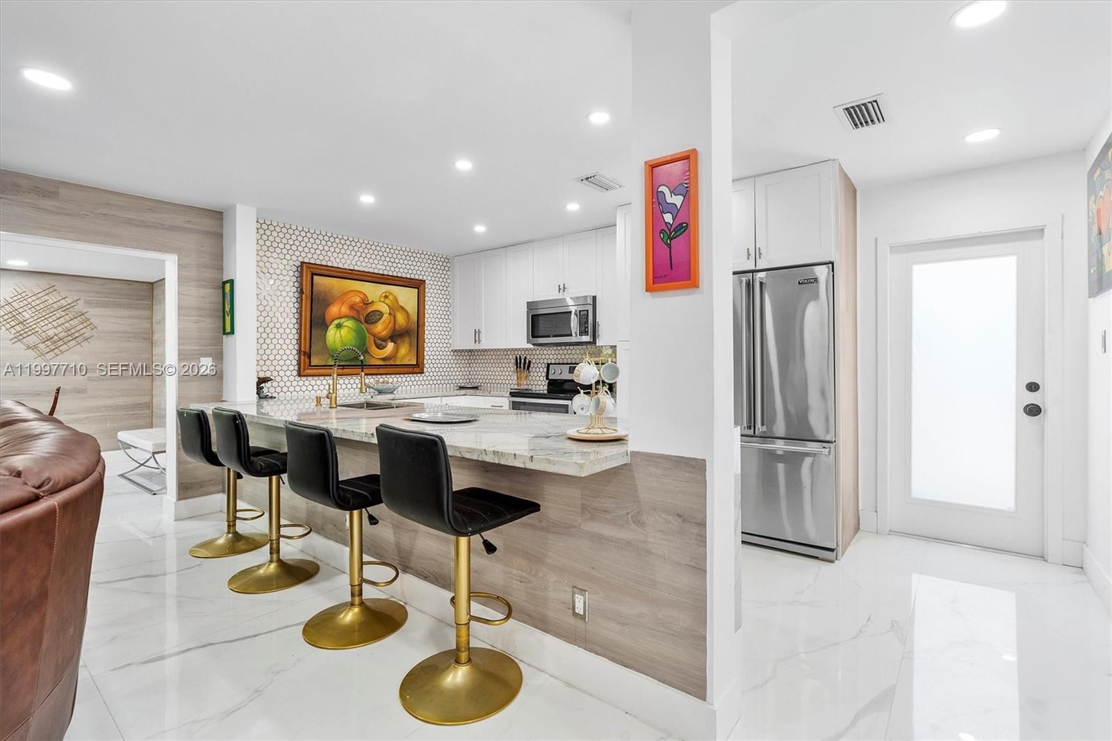 Real estate property located at 3375 20th Ave, Broward, Coral Woods, Oakland Park, FL