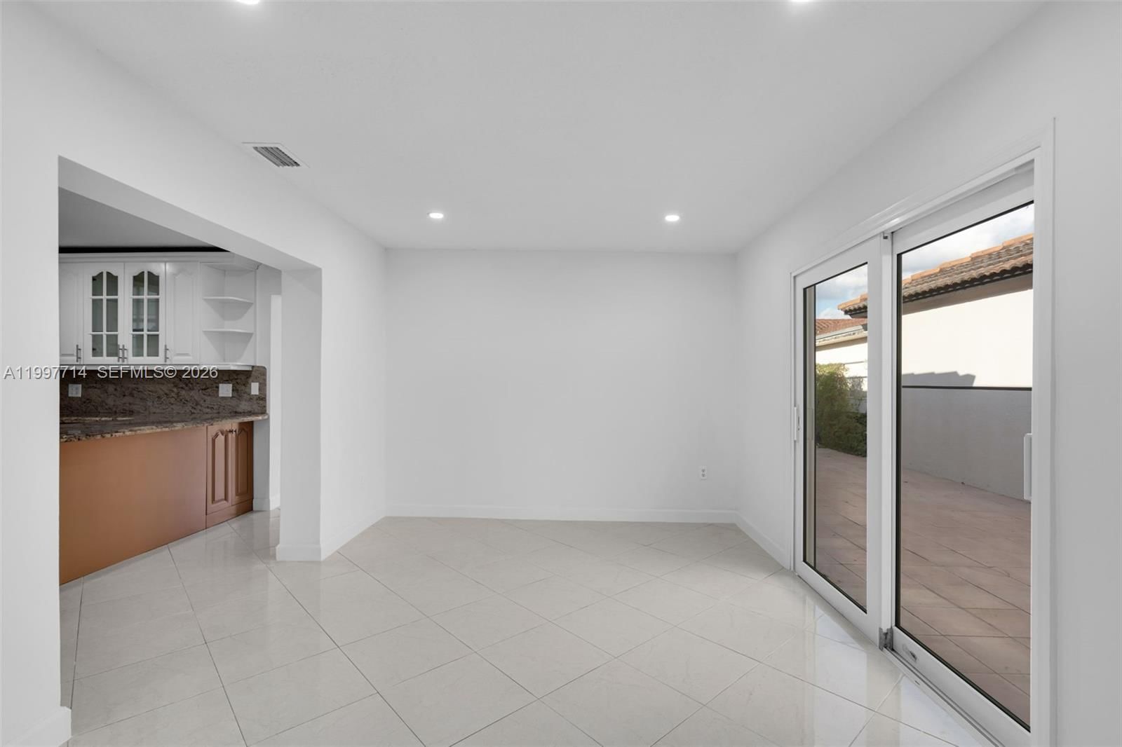 Real estate property located at 14755 82nd Ter, Miami-dade, Caribe Homes, Miami, FL