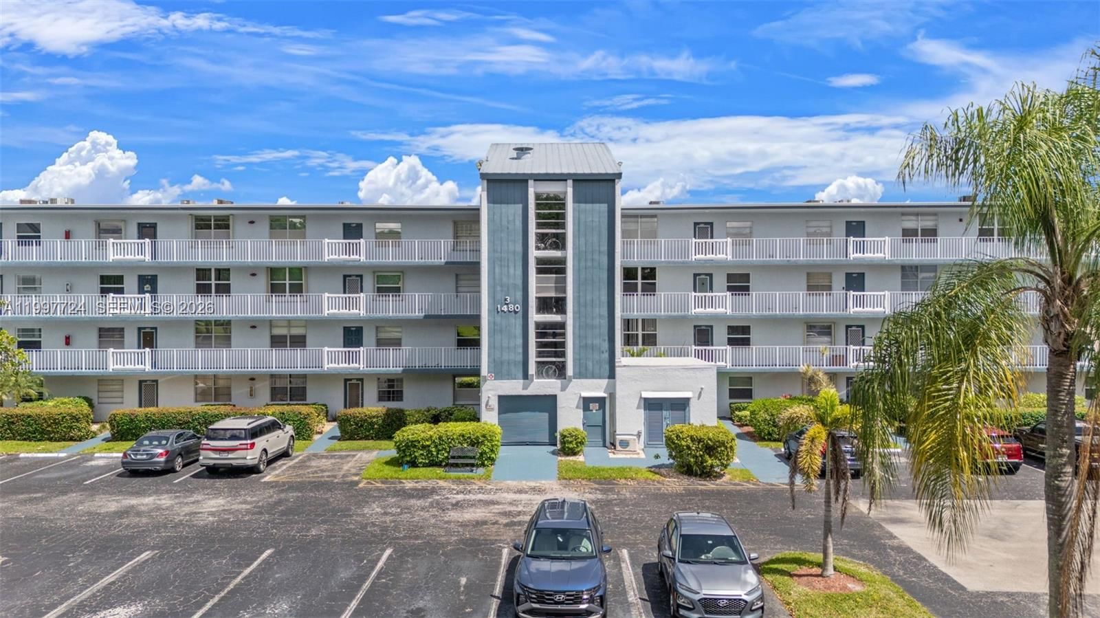 Real estate property located at 1480 80th Ave #304, Broward, Palm Springs 2, Margate, FL