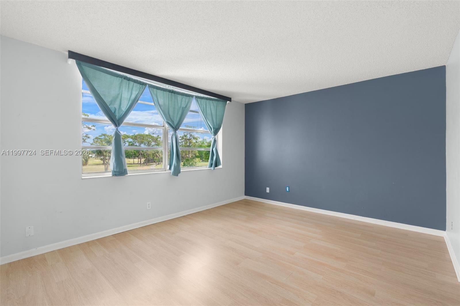 Real estate property located at 1480 80th Ave #304, Broward, Palm Springs 2, Margate, FL