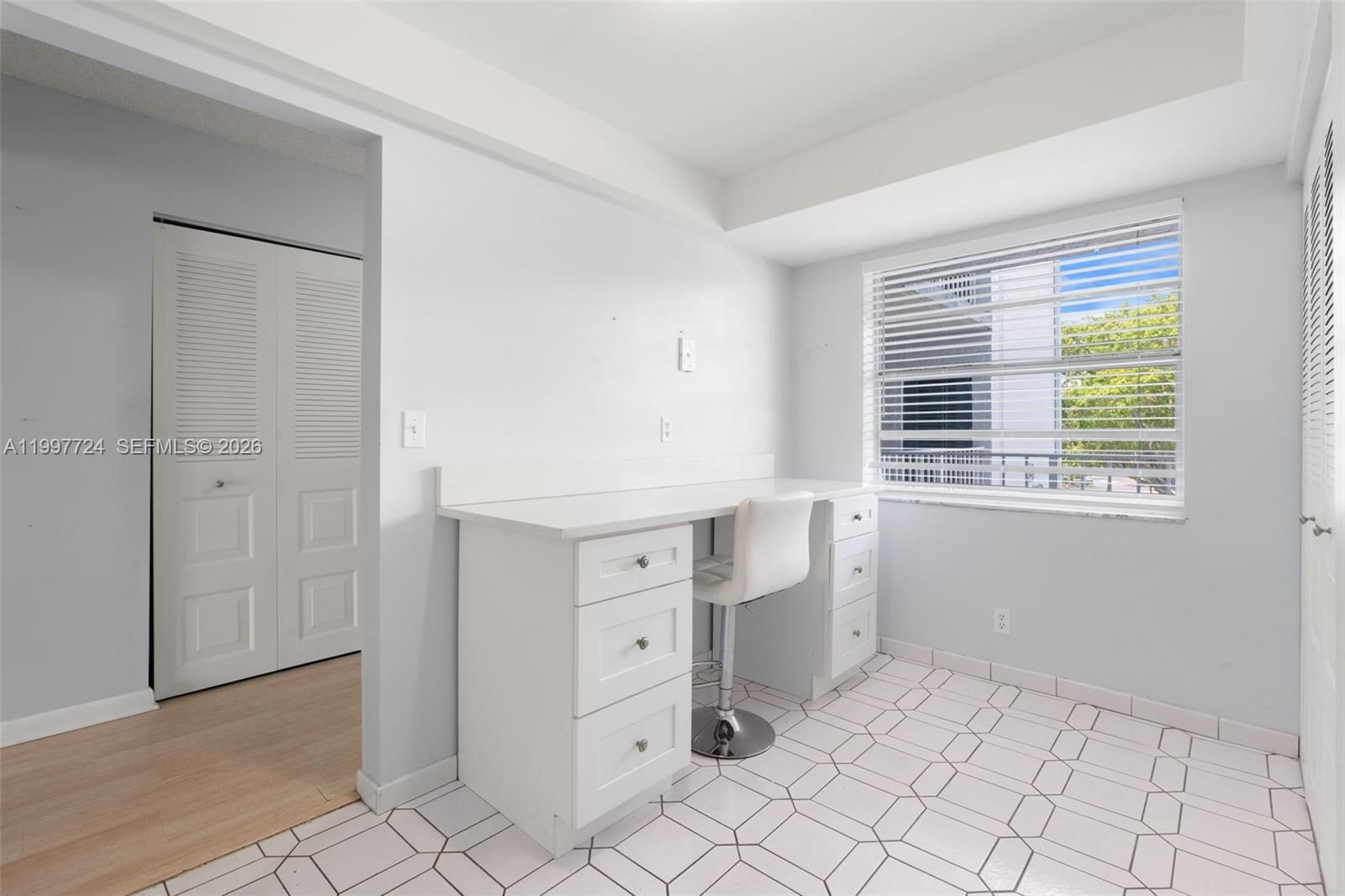 Real estate property located at 1480 80th Ave #304, Broward, Palm Springs 2, Margate, FL