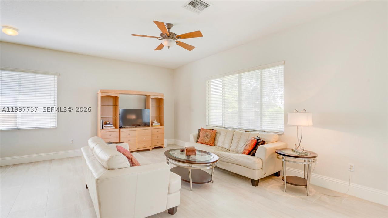 Real estate property located at 16252 42nd Ter, Miami-dade, Eden Lake Estates, Miami, FL